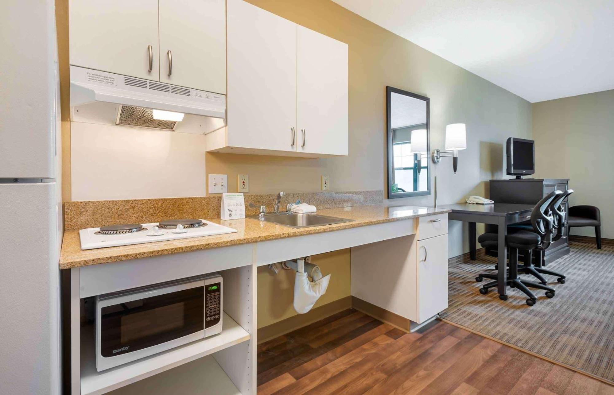 Extended Stay America Suites - Secaucus - Meadowlands Eksteriør billede