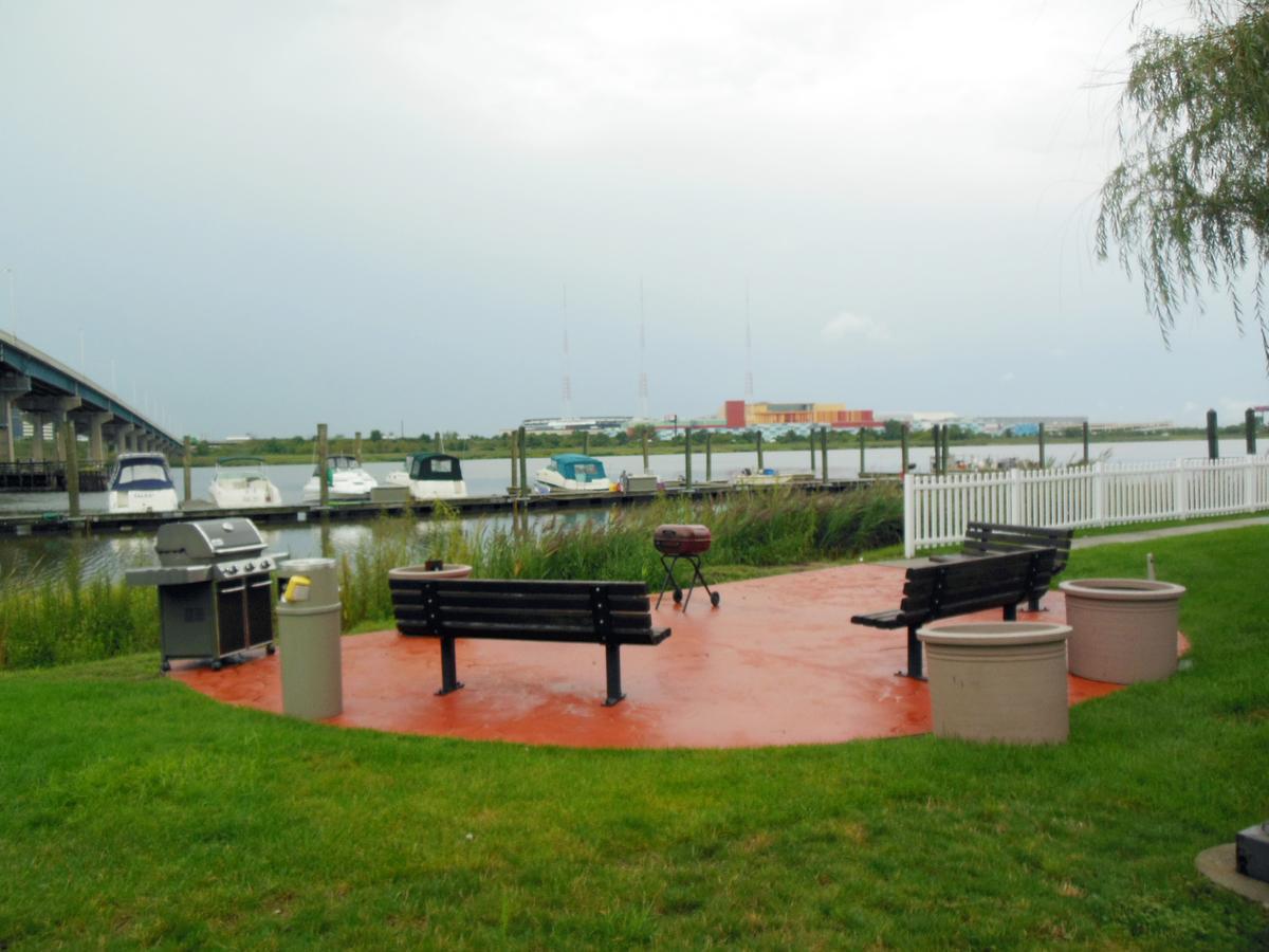 Extended Stay America Suites - Secaucus - Meadowlands Eksteriør billede
